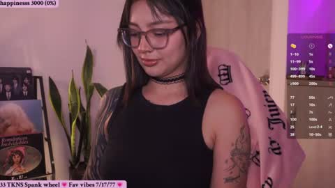 Sofi online show from July 6, 7:49 pm