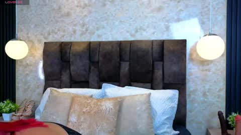 Snapshot of sofia_gutierrez_x chatting on June 23, 3:04 am sofia_gutierrez_x online show from June 23, 3:04 am