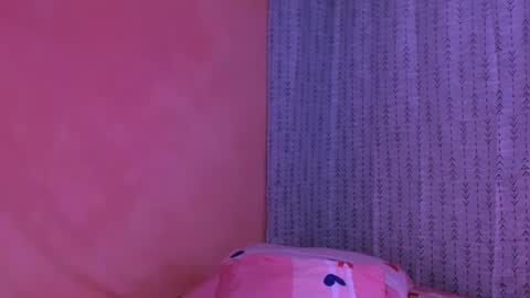 Snapshot of sofia_mark20 chatting on February 8, 6:44 pm Sofia online show from February 8, 6:44 pm