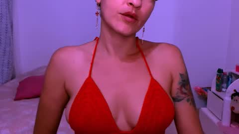 Snapshot of sofia_mark20 chatting on February 10, 9:58 pm Sofia online show from February 10, 9:58 pm