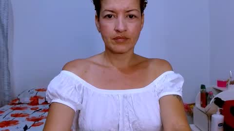 Snapshot of sofia_mark20 chatting on February 17, 5:21 pm Sofia online show from February 17, 5:21 pm