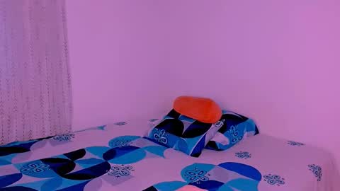 Snapshot of sofia_mark20 chatting on September 9, 5:23 pm Sofia online show from September 9, 5:23 pm