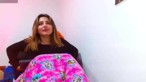 Sofia Naughty18 online show from March 9, 5:33 am