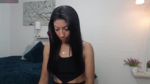 Snapshot of sofia_perez___ chatting on February 20, 8:42 pm Sofi online show from February 20, 8:42 pm