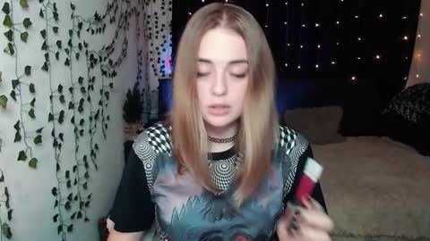 sofia_rosemary online show from September 17, 1:13 pm