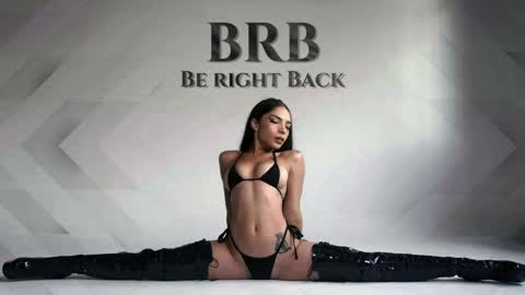 Snapshot of sofia_rousse_ chatting on April 18, 7:51 pm online show from April 18, 7:51 pm