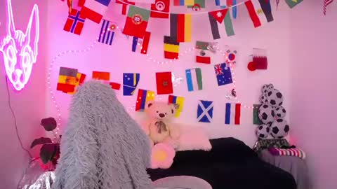 Snapshot of sofia_tgn chatting on July 4, 6:14 pm sofia_tgn online show from July 4, 6:14 pm