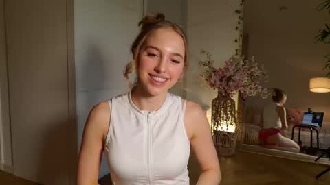 Sofia online show from February 24, 4:05 pm