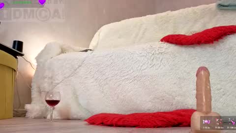    Sofia      welcome to my room      online show from March 11, 8:26 pm