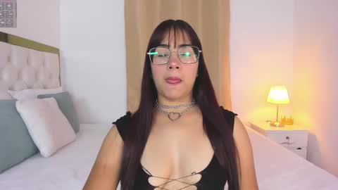 Sara online show from November 27, 1:29 am