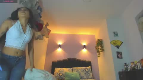 Snapshot of sofiaclaus_19 chatting on June 29, 5:03 am Sofia online show from June 29, 5:03 am
