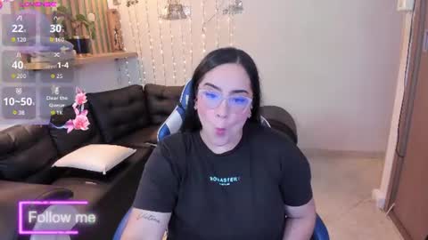 Snapshot of sofiadavis_23 chatting on June 22, 2:14 pm SOFIA online show from June 22, 2:14 pm