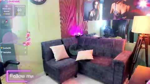 Snapshot of sofiadavis_23 chatting on July 17, 3:07 pm SOFIA online show from July 17, 3:07 pm
