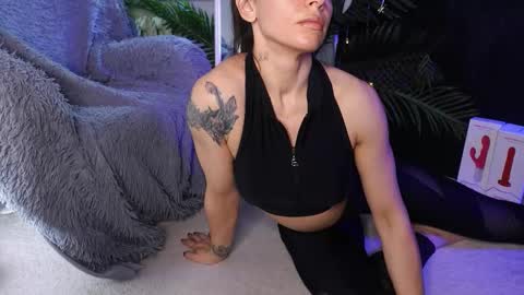 Sofia online show from December 19, 5:03 am