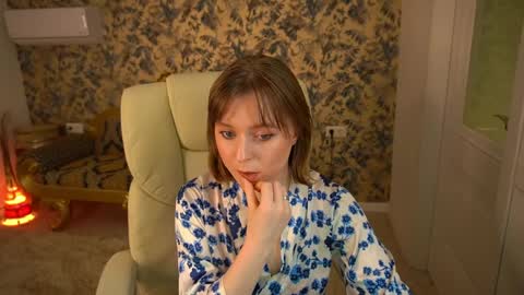 SofiaLuxuryy online show from April 4, 2:47 pm