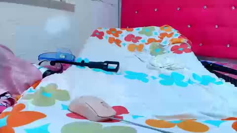 Sofiamillerrs online show from September 16, 9:38 pm