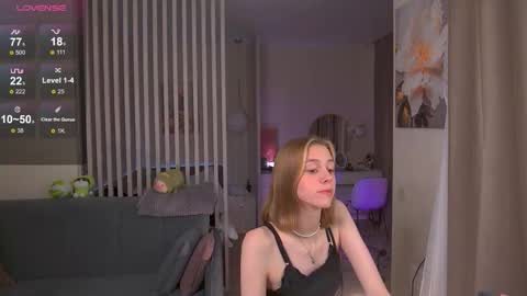 Sofia Help me overcome shynes with 100 thumbs up online show from October 9, 6:17 pm