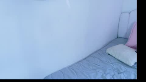 Sofia Stanley online show from April 20, 9:38 pm