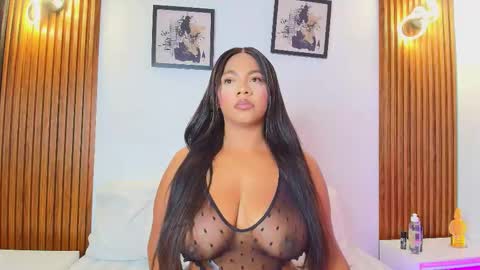 Snapshot of sofiasweett1 chatting on September 19, 9:54 am online show from September 19, 9:54 am