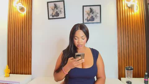 Snapshot of sofiasweett1 chatting on September 21, 10:33 pm online show from September 21, 10:33 pm