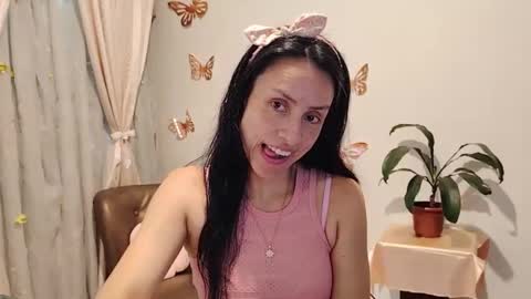 Sofi Bella online show from October 11, 1:53 pm