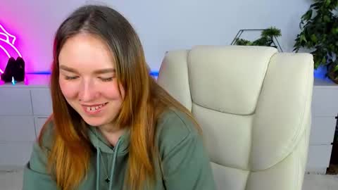 sofii_darling online show from March 11, 7:31 pm