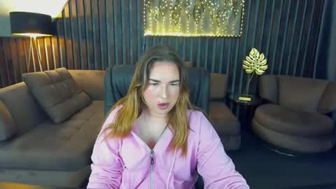sofii_darling online show from May 29, 4:49 pm