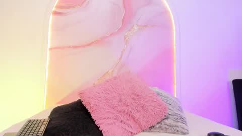 Sofii Lopezz online show from November 18, 11:25 am