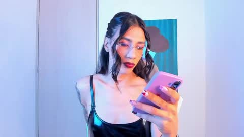 Snapshot of sofiia_grey_ chatting on April 19, 4:50 pm Sofi online show from April 19, 4:50 pm