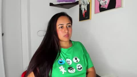 Snapshot of sofiia_rodriguez chatting on November 7, 3:01 pm sofiia rodriguez online show from November 7, 3:01 pm