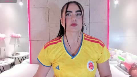 Snapshot of sofiiacarson chatting on June 11, 7:34 pm sofiia online show from June 11, 7:34 pm