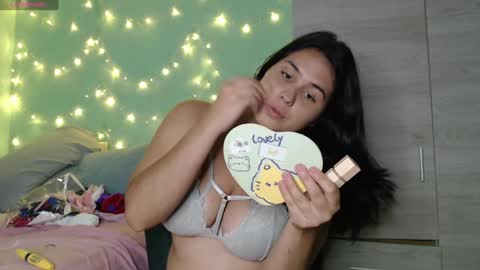 Snapshot of sofimabelnasty19 chatting on January 22, 2:37 am sofi online show from January 22, 2:37 am