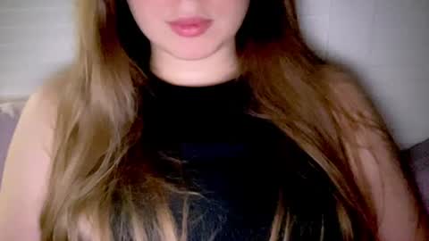 Sofi online show from July 7, 9:52 pm