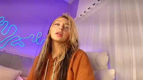 Sofi online show from March 26, 11:49 am