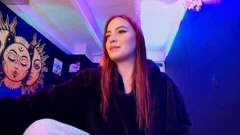 Snapshot of sofnicol_ chatting on April 15, 2:02 pm Nicol online show from April 15, 2:02 pm