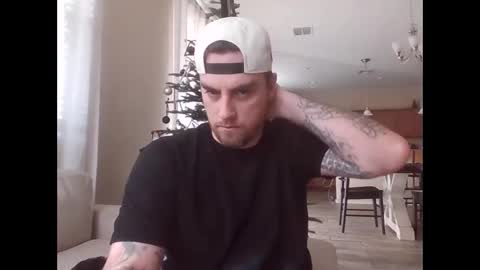 soft0ne online show from December 9, 5:08 pm