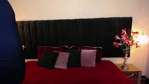 Cam and Amy online show from November 15, 7:43 pm