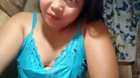 soft_bads online show from April 17, 9:18 pm