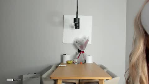 kitty katy online show from April 2, 8:06 pm