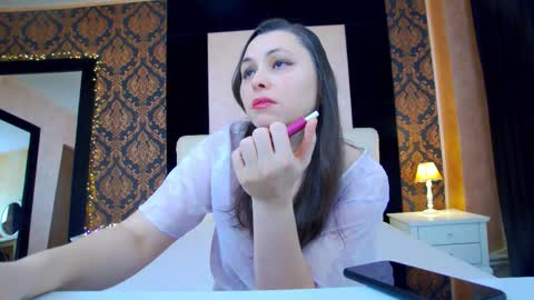 Lilly online show from January 6, 6:06 am