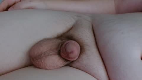 chubby enby sissy online show from December 13, 9:20 pm