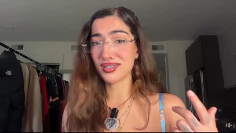 Snapshot of softheatmaria chatting on June 6, 1:32 am Soft Heat Maria online show from June 6, 1:32 am