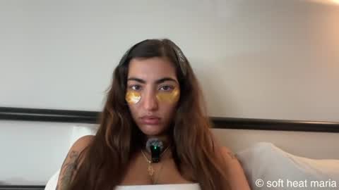 Snapshot of softheatmaria chatting on June 25, 1:59 pm Soft Heat Maria online show from June 25, 1:59 pm