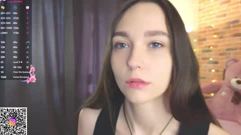 Snapshot of softiedream chatting on November 17, 6:08 am Elly online show from November 17, 6:08 am