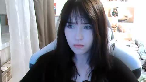 Snapshot of softieva chatting on July 10, 6:32 pm Eva online show from July 10, 6:32 pm