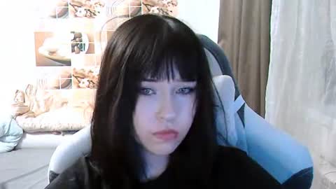 Snapshot of softieva chatting on July 19, 6:44 pm Eva online show from July 19, 6:44 pm