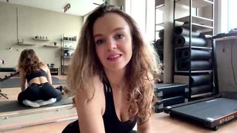 Snapshot of softly_jane chatting on November 1, 4:58 am softly_jane online show from November 1, 4:58 am