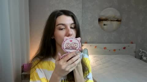 Kelly online show from November 19, 3:12 pm