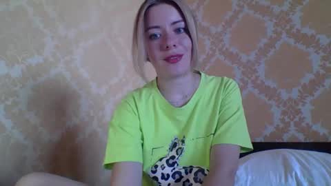 Snapshot of softy_aura chatting on June 30, 1:12 pm softy_aura online show from June 30, 1:12 pm