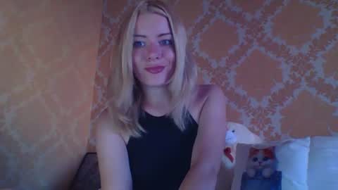 Snapshot of softy_aura chatting on July 31, 4:39 pm softy_aura online show from July 31, 4:39 pm